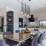 Bella Villa Barban